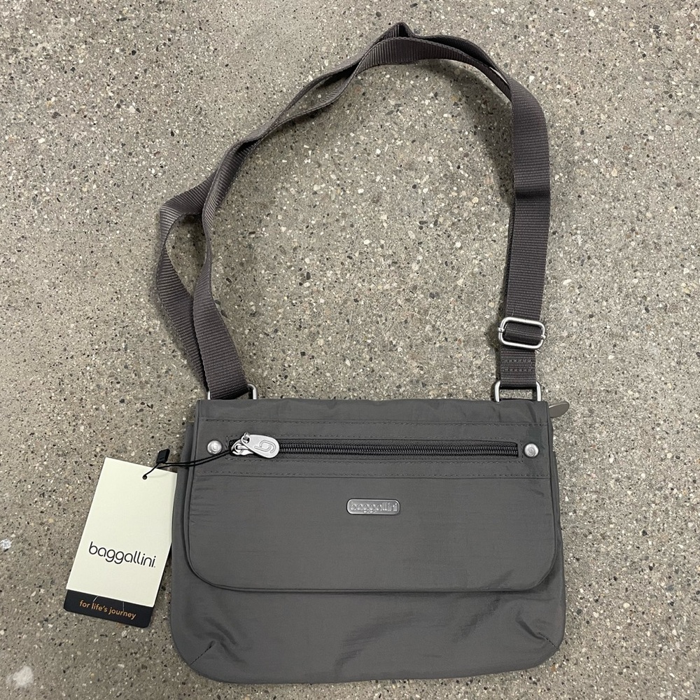 Baggallini Women's Crossbody Bag, Grey NWT